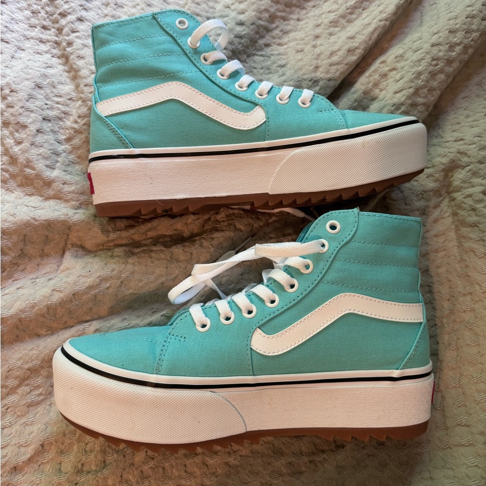 Vans | Women’s Filmore Hi Tapered High Top Platform Aqua Sky Size 9